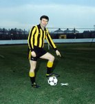 Sammy Reid marks the spot