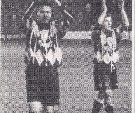 David Finlayson and Tommy Graham salute the fans at Brockville