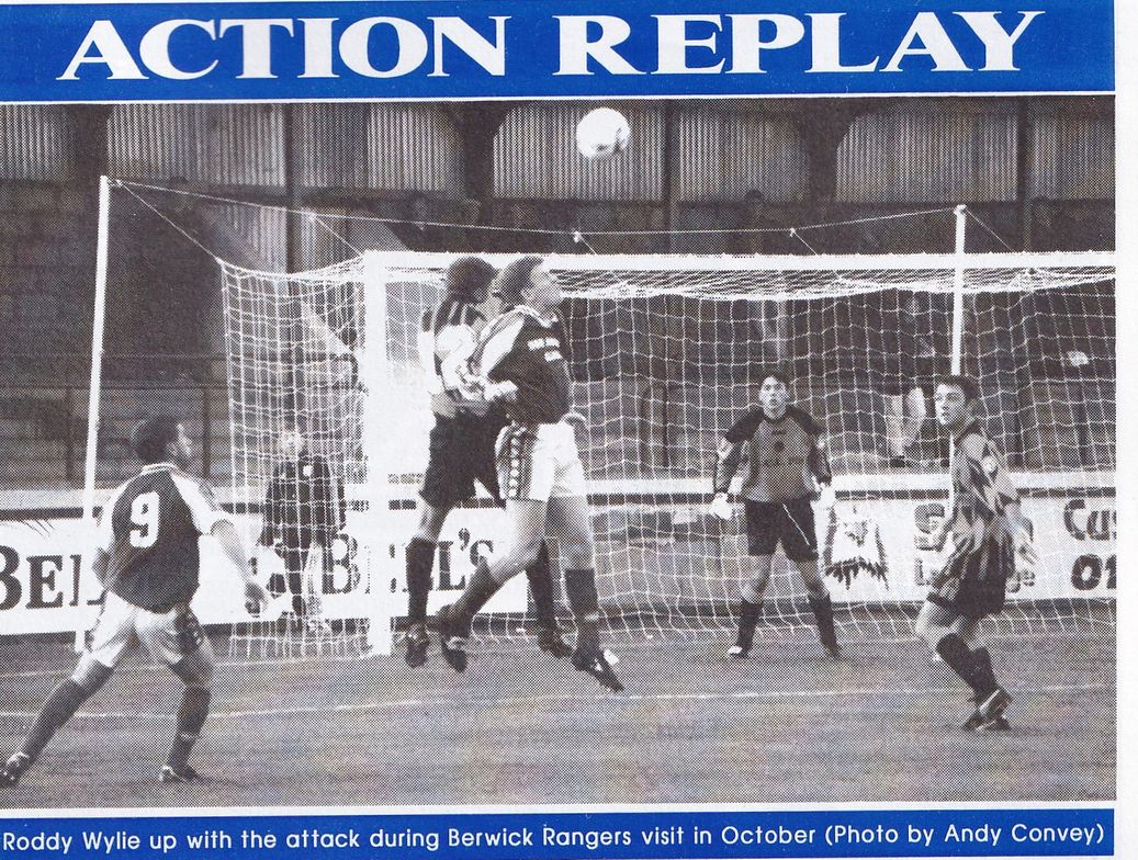 Berwick Rangers vs Montrose in October 1997